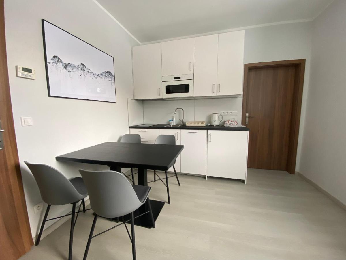Apartman V Koutech Kouty Zewnętrze zdjęcie