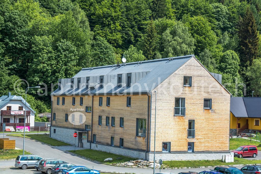 Apartman V Koutech Kouty Zewnętrze zdjęcie